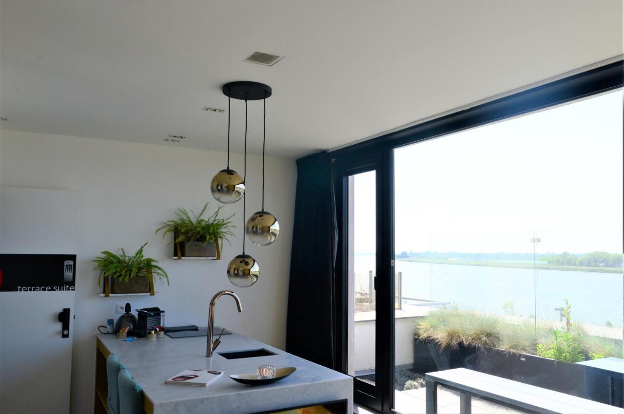 Kaai11 - Lofts & Suites With A View Antwerpen Bagian luar foto