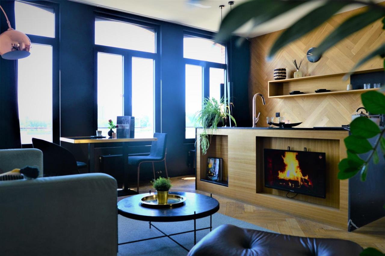 Kaai11 - Lofts & Suites With A View Antwerpen Bagian luar foto